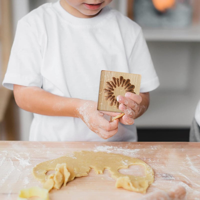 Ryetaga Wooden Cookie Biscuit Mold, 3D Baking Mold, Embossing Craft Decorating Baking Tool, Suitable for Halloween Thanksgiving Christmas Kitchen DIY (Shape B 10 * 10 * 2) - Image 4